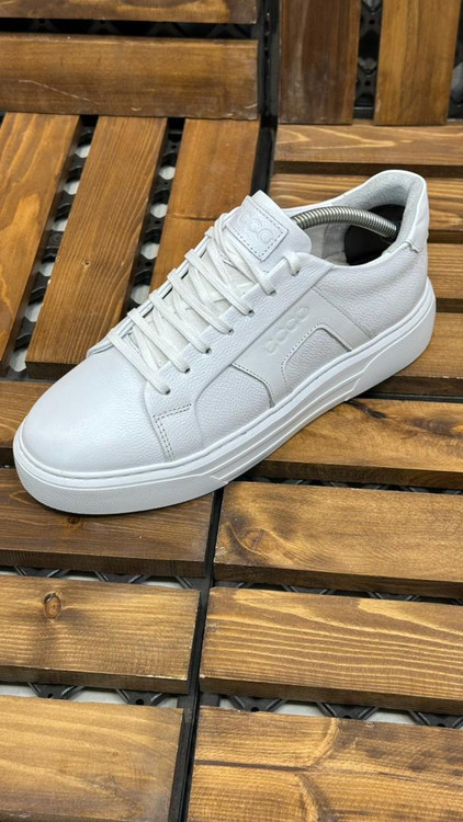 کفش راحت و روزمره مردانه