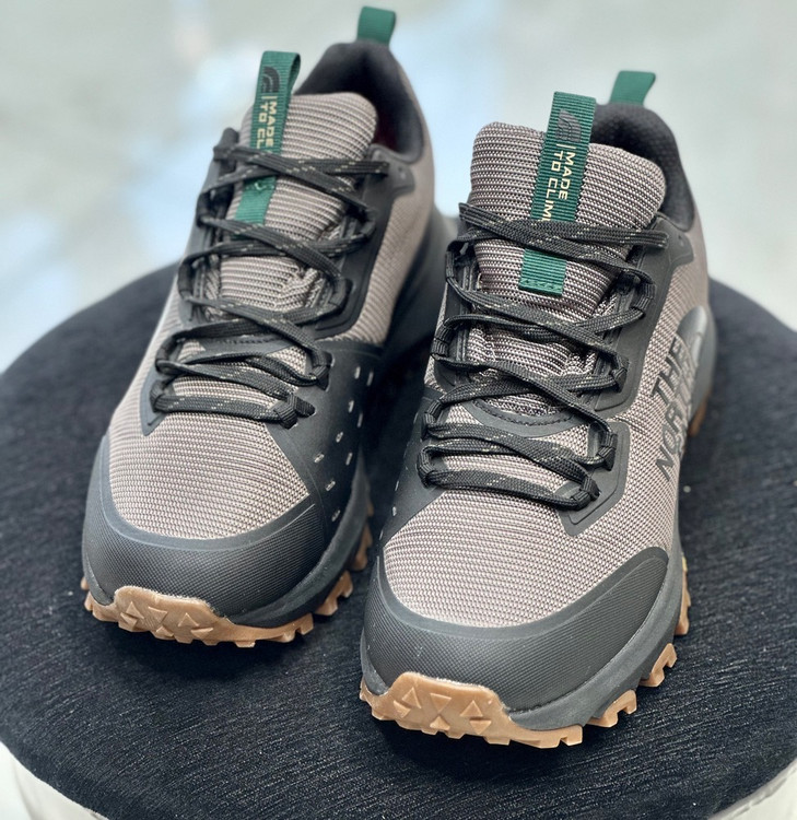 کتونی راحتی نورس فیس